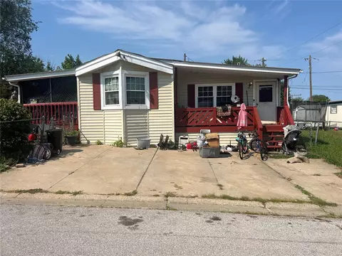 42 Camellia Dr, O'fallon, MO 63366