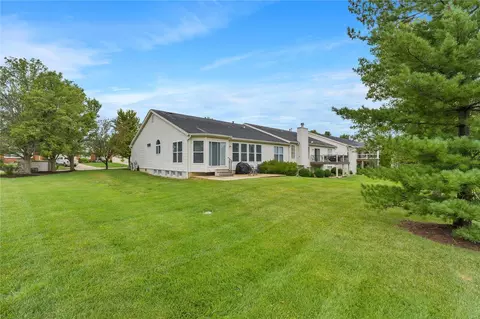 699 Hawk Run Dr, O'fallon, MO 63368 photo 33