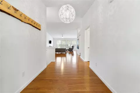 699 Hawk Run Dr, O'fallon, MO 63368 photo 5