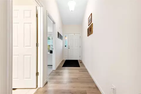 Entry Way - 5350 Lakepath Way, Eureka, MO 63025 photo 1 of 7
