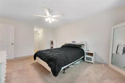 Bedroom - 5350 Lakepath Way, Eureka, MO 63025 photo 2 of 5