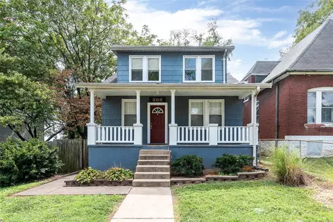 206 E Marceau St, Saint Louis, MO 63111
