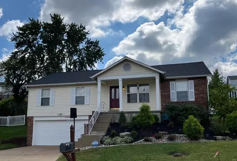 4932 Brass Rail Dr, Saint Louis, MO 63129