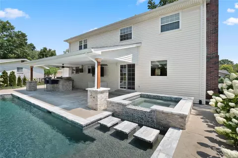 Exterior - 106 Lea Meadows Dr, Ballwin, MO 63011 photo 6 of 6