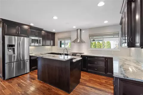 Kitchen - 106 Lea Meadows Dr, Ballwin, MO 63011 photo 1 of 5