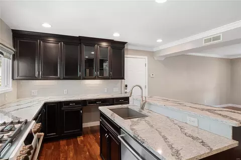 Kitchen - 106 Lea Meadows Dr, Ballwin, MO 63011 photo 5 of 5