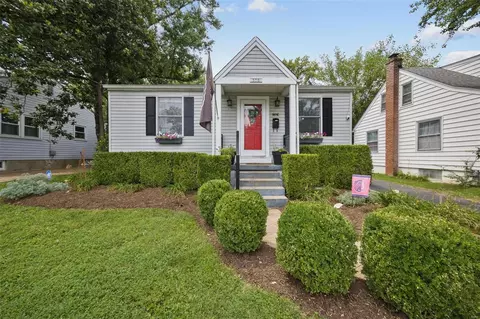 575 Andrews Ave, Saint Louis, MO 63122