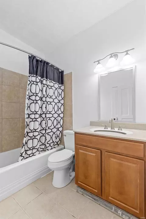 Bath - 6012 Virginia Ave, Saint Louis, MO 63111 photo 1 of 1