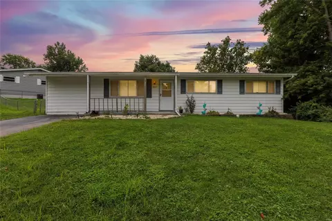 3357 Clemens Ct, Saint Charles, MO 63301