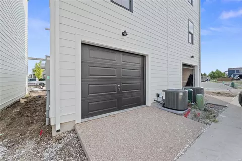 4053 Canal St, Saint Charles, MO 63301 photo 26