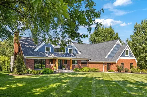 12525 Darien Dr, Saint Louis, MO 63141
