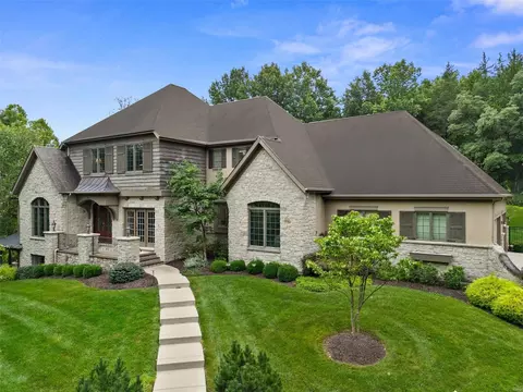 1510 Madisons Creek Ln, Wildwood, MO 63038