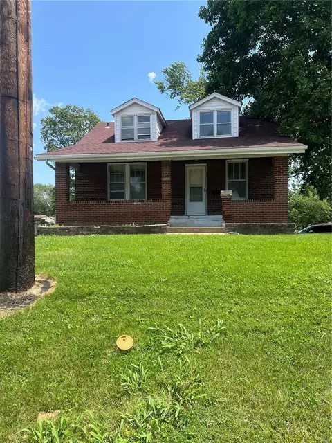 3850 Woodson Rd, Saint Louis, MO 63134