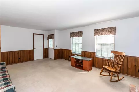 Living - 235 Spring Oaks Dr, Ballwin, MO 63011 photo 4 of 5