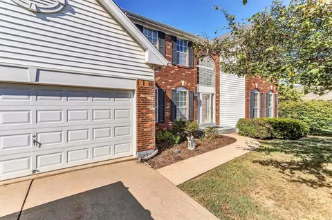7462 Pierside Dr, O'fallon, MO 63368 photo 3