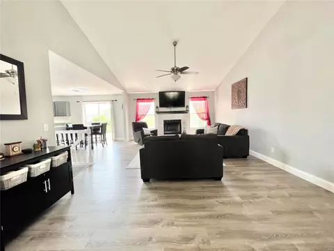 142 Butternut Stage Dr, Saint Peters, MO 63376 photo 3