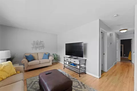Entry Way - 3821 Fee Fee Rd, Bridgeton, MO 63044 photo 1 of 1