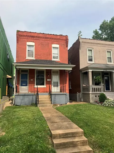 2736 59th St, Saint Louis, MO 63139