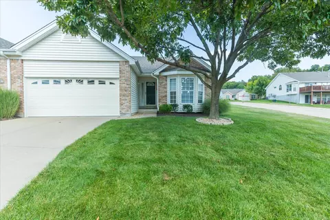 26 Shasta Pointe Ct #47B, Saint Charles, MO 63301