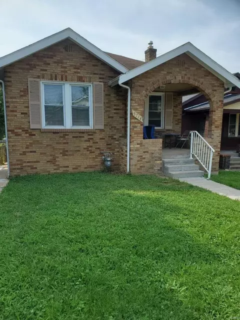 5714 Pamplin Pl, Saint Louis, MO 63136 photo 1