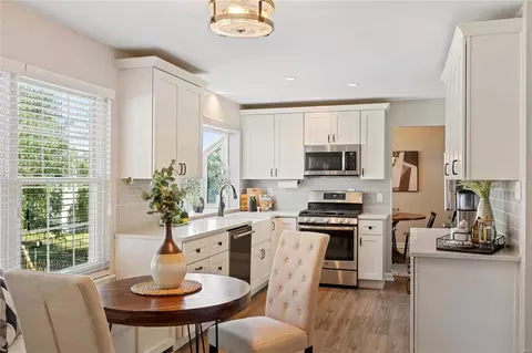 Kitchen - 725 Oak Run Ln, Ballwin, MO 63021 photo 1 of 6