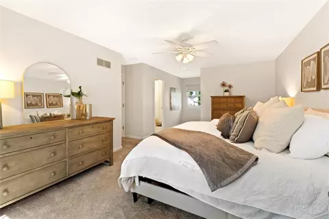 Bedroom - 725 Oak Run Ln, Ballwin, MO 63021 photo 6 of 6
