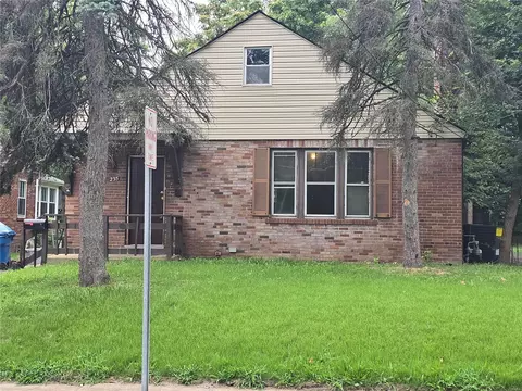 235 S Clark Ave, Saint Louis, MO 63135