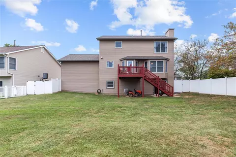 131 England Dr, O'fallon, MO 63366 photo 6