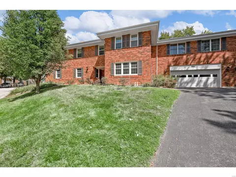 Exterior - 981 Claytonbrook Dr, Ballwin, MO 63011 photo 6 of 6