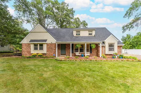 11707 Eddie And Park Rd, Crestwood, MO 63126
