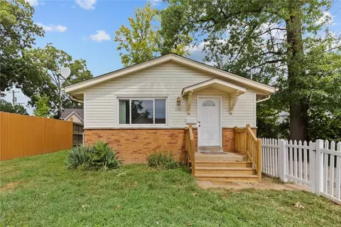 7115 Lanham Ave, Saint Louis, MO 63143