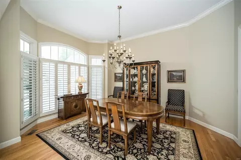 533 Forest Crst, Lake Saint Louis, MO 63367 photo 10