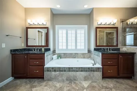 533 Forest Crst, Lake Saint Louis, MO 63367 photo 35