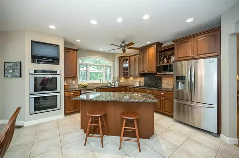 533 Forest Crst, Lake Saint Louis, MO 63367 photo 17