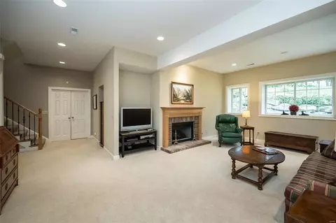 533 Forest Crst, Lake Saint Louis, MO 63367 photo 54
