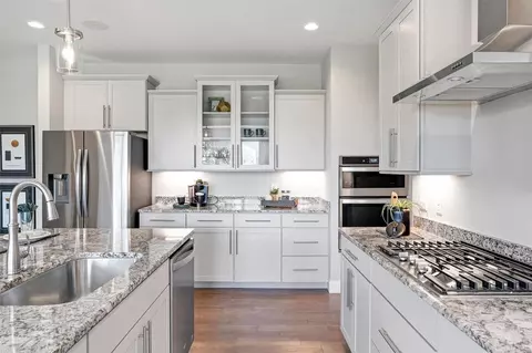 Kitchen - 127 Magdalen Ln, O'fallon, MO 63366 photo 3 of 4