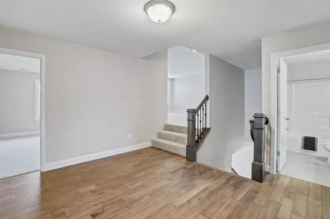 Entry Way - 127 Magdalen Ln, O'fallon, MO 63366 photo 4 of 4