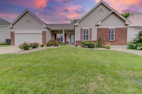Exterior - 1007 Red Orchard Trl, O'fallon, MO 63368 photo 2 of 2