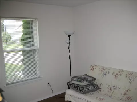 Bedroom - 257 Valleybrook Ct, O'fallon, MO 63368 photo 3 of 3
