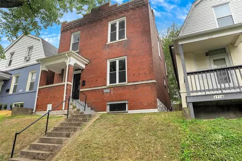 3714 Meramec St, Saint Louis, MO 63116