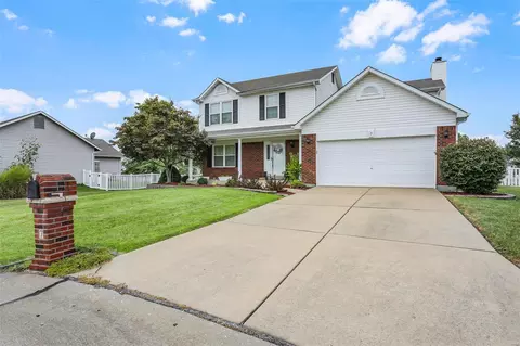 Exterior - 7 Baron Ridge Ct, O'fallon, MO 63366 photo 2 of 8