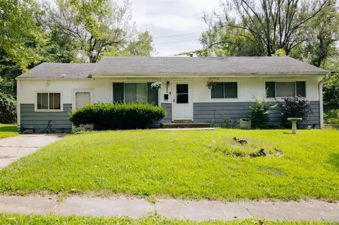 1002 Hutton Pl, Ferguson, MO 63135
