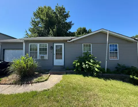37 Laura Hill Rd, Saint Peters, MO 63376