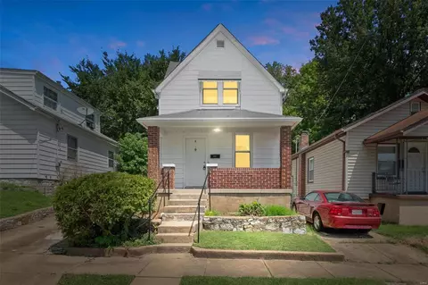 4711 Hamburg Ave, Saint Louis, MO 63123