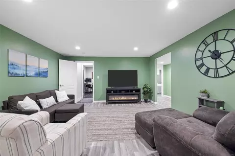 138 Mccluer Dr, O'fallon, MO 63368 photo 15