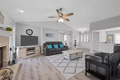 138 Mccluer Dr, O'fallon, MO 63368 photo 35