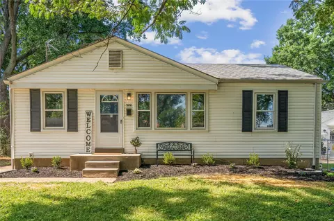 9210 Leith Ave, Woodson Terrace, MO 63134