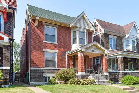 5850 De Giverville Ave, Saint Louis, MO 63112