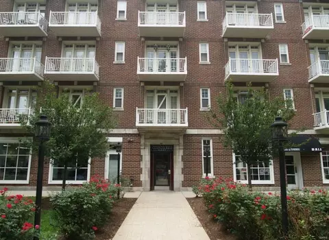 5316 Pershing Ave #507, Saint Louis, MO 63112