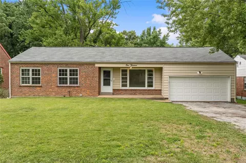 113 Habecking Dr, Saint Louis, MO 63137
